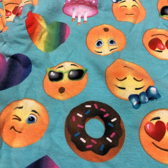5 for $20 Emoji leggings - Picture 4 of 4